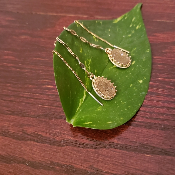 Gold plated Earrings, Dangle - Picture 2 of 5